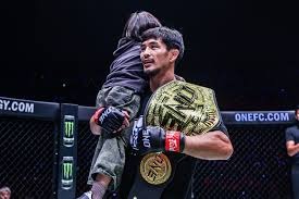 状态火热！布伦森半场13中8得到23分2篮板5助攻